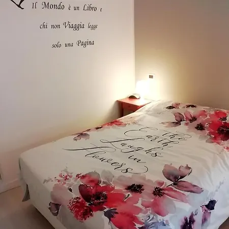 公寓 La Casa Dei Viaggiatori 都灵